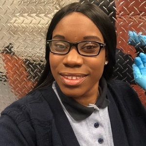 Meet your Posher, Akirah